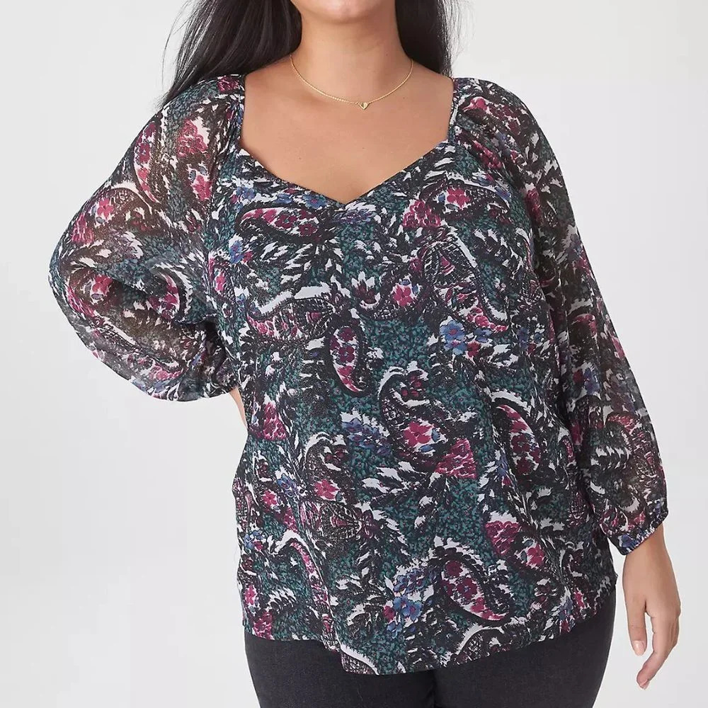 NWOT Lane Bryant Green Paisley Classic V-Neck Shimmer Top in Size 18